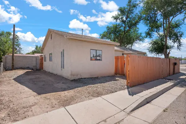 204 Abajo Road Se, Albuquerque, NM 87102