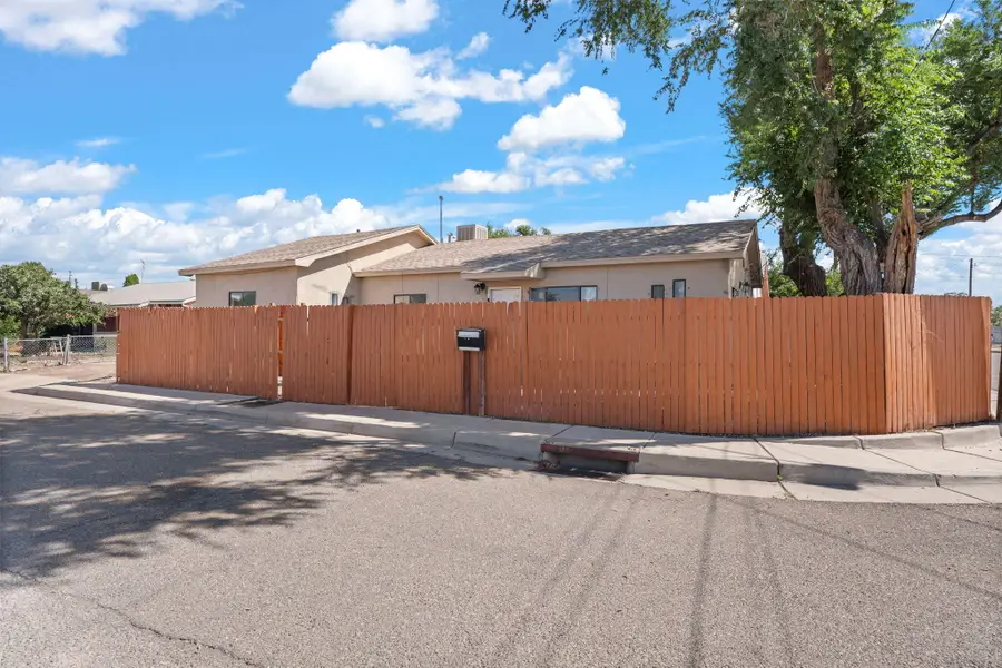 204 Abajo Road Se, Albuquerque, NM 87102 - Image #2