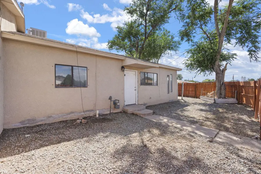 204 Abajo Road Se, Albuquerque, NM 87102 - Image #3