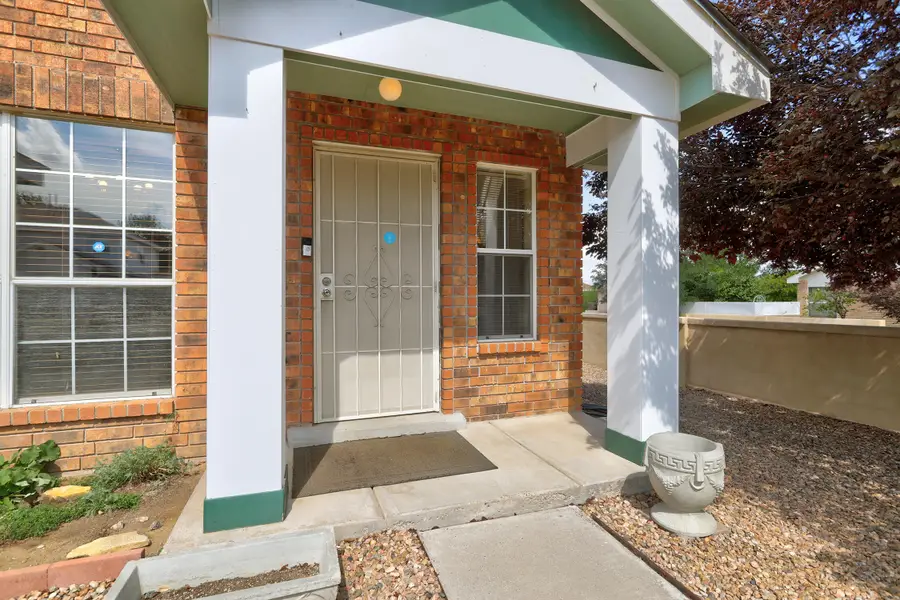 8101 Sheffield Place Nw, Albuquerque, NM 87120 - Image #2