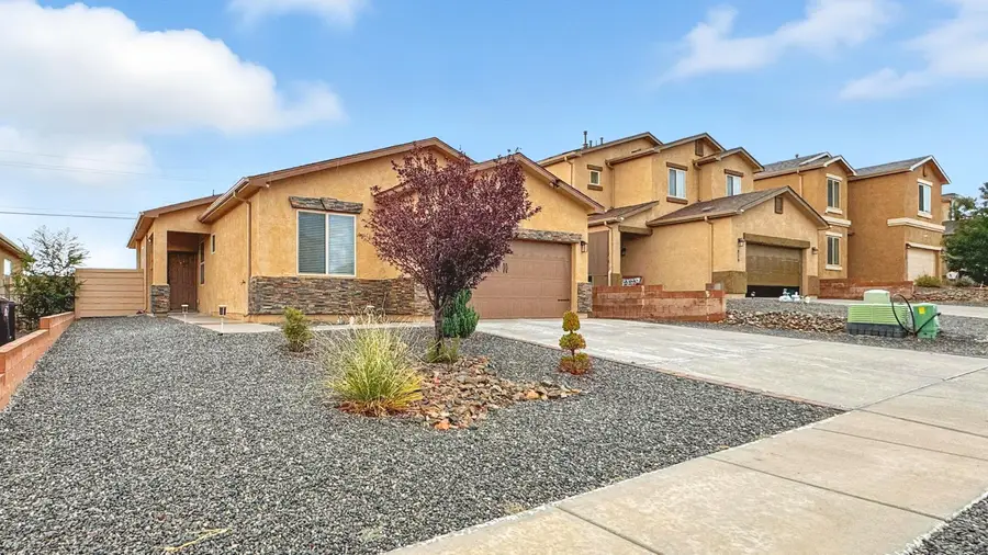 25 Vista Del Cerro Drive, Los Lunas, NM 87031 - Image #3