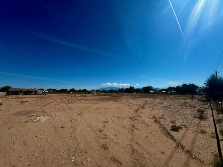 3097 Rosendo Garcia Road Sw, Albuquerque, NM 87105 - Image #3