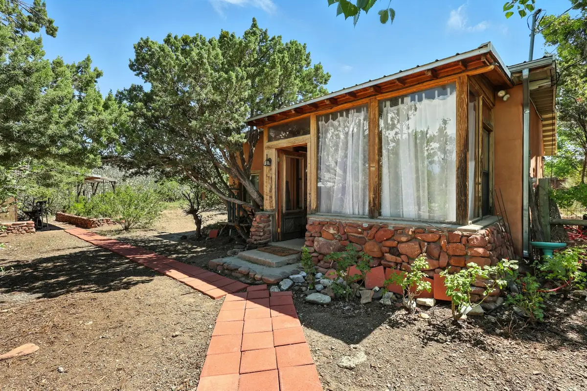 52 Camino Del Oso, Placitas, NM 87043 - Image #1