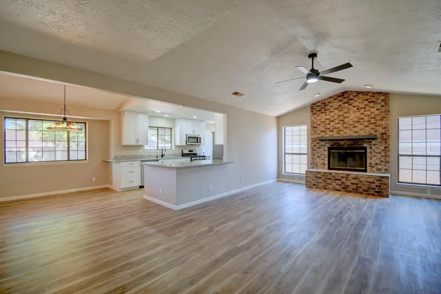 5143 Gaviota Nw, Albuquerque, NM 87120 - Image #3