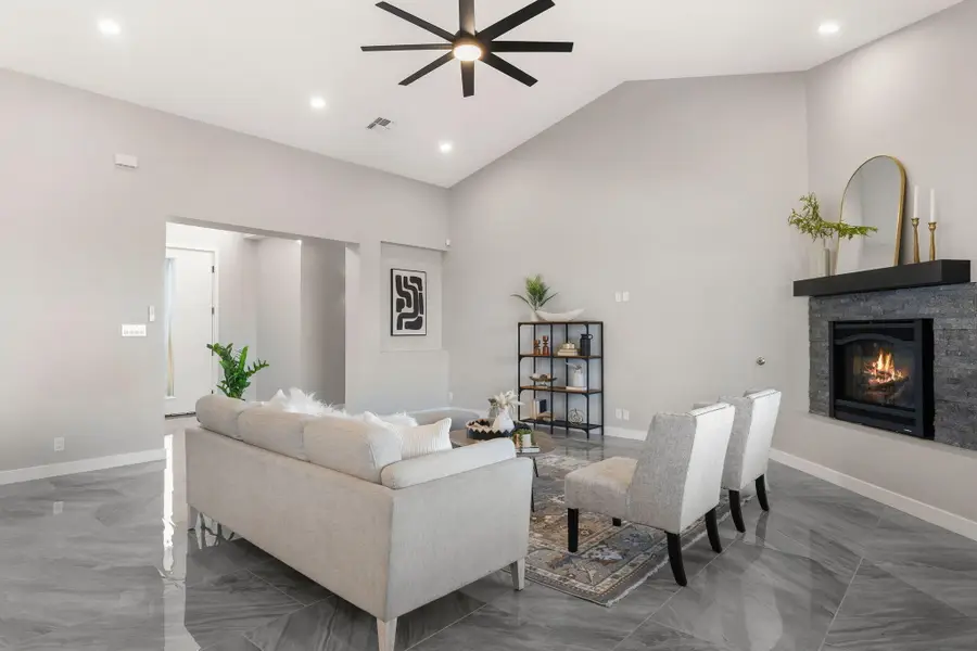 1791 17th Street Se, Rio Rancho, NM 87144 - #3