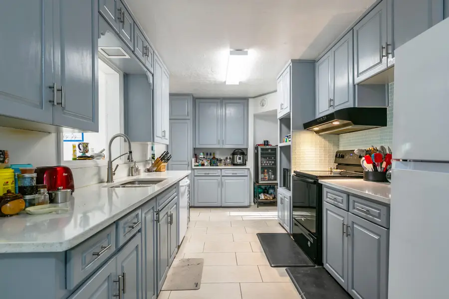 1409 Cagua Drive Ne, Albuquerque, NM 87110 - Image #2