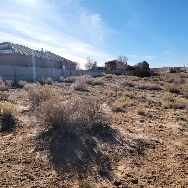 6445 Matamoros Road Ne, Rio Rancho, NM 87144