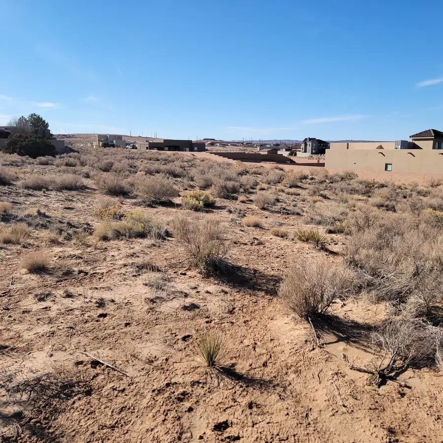6445 Matamoros Road Ne, Rio Rancho, NM 87144 - Image #2