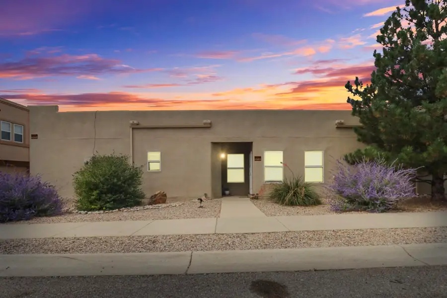 4340 B Santo Domingo Street, Santa Fe, NM 87507 - Image #3