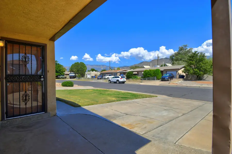 1513 Shirley Street Ne, Albuquerque, NM 87112 - Image #3
