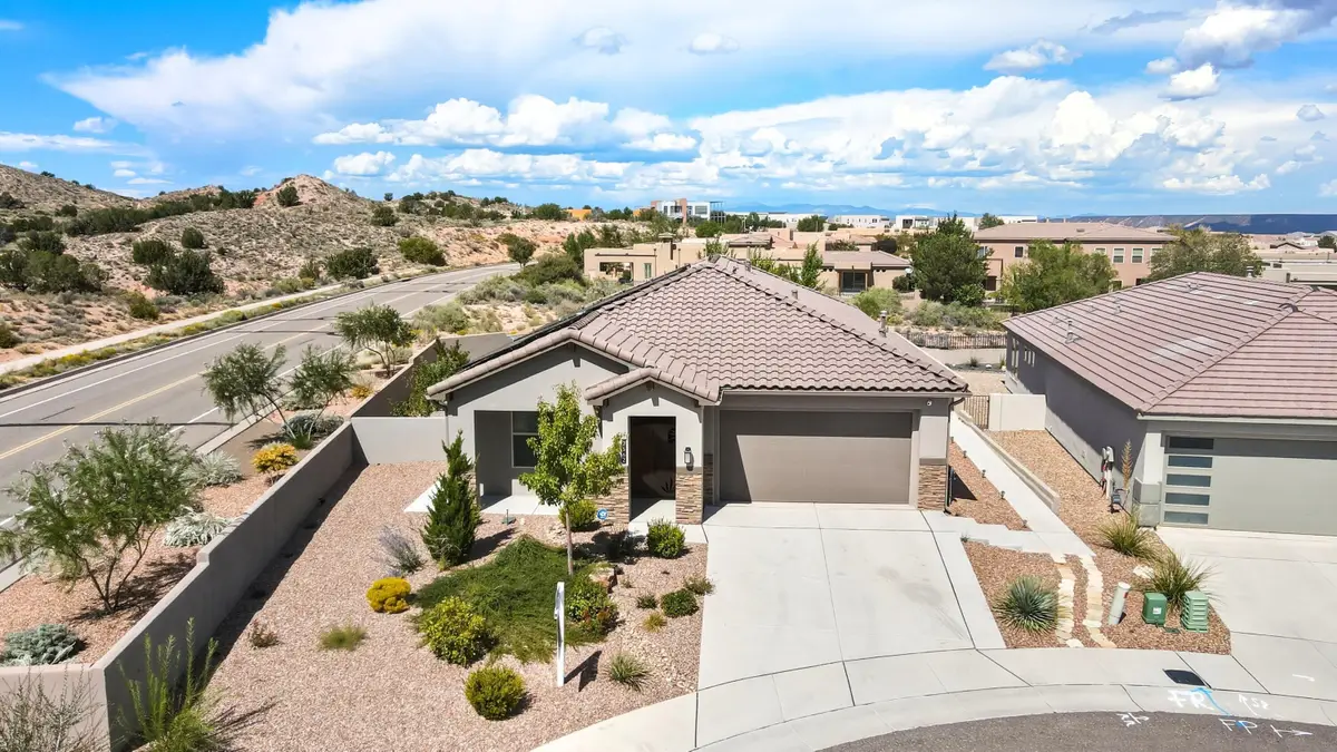 2562 Guadalupe Road Ne, Rio Rancho, NM 87144 - #1