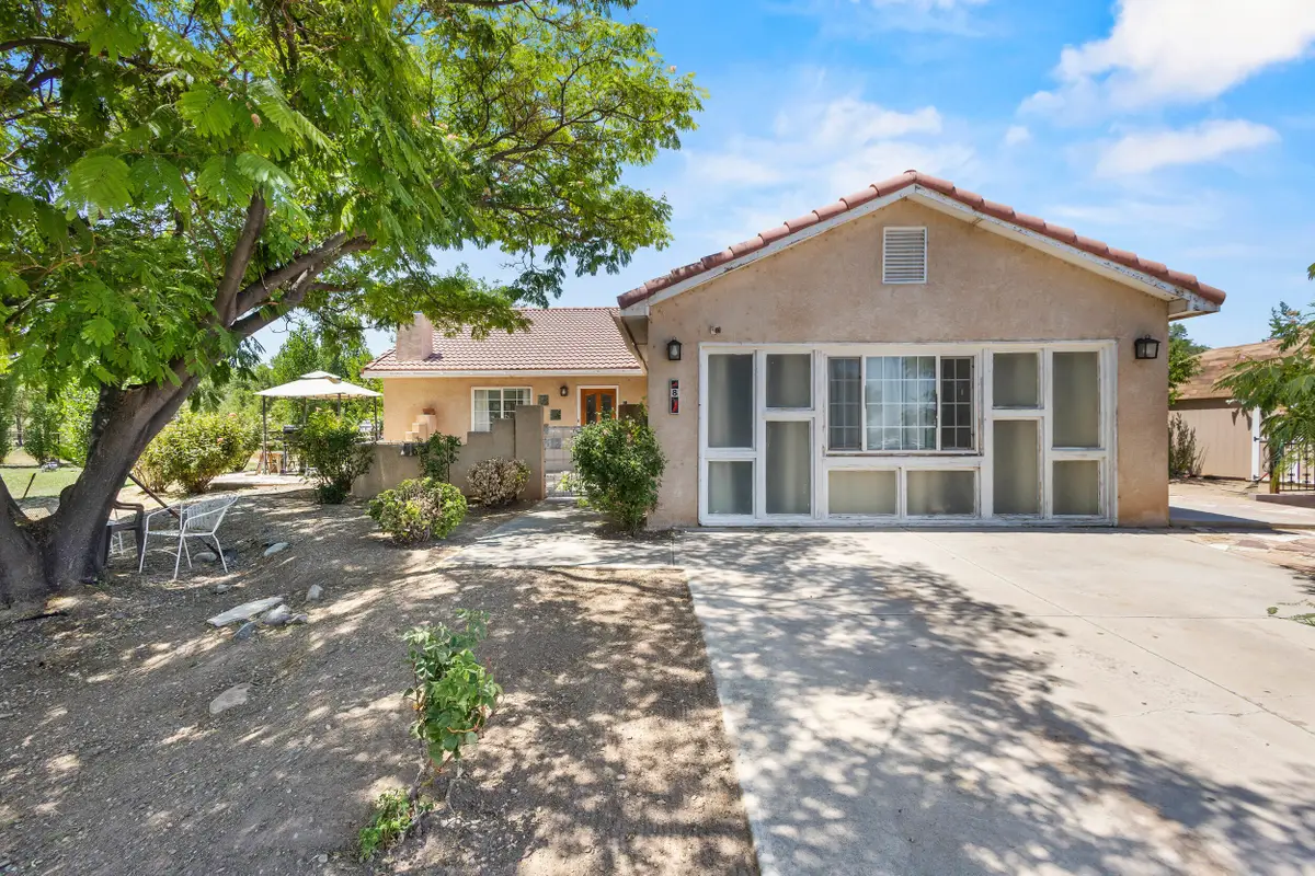 8 Chili Road, Los Lunas, NM 87031 - Image #1