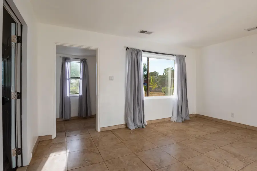 1345 Marron Circle Ne, Albuquerque, NM 87112 - Image #2