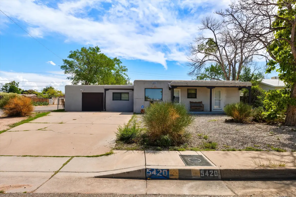 5420 Mountain Road Ne, Albuquerque, NM 87110 - Image #1
