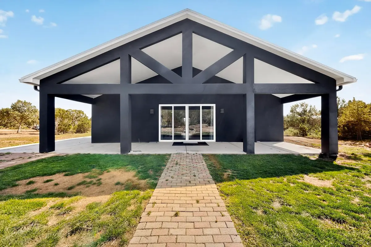 19 Eastview Lane, Stanley, NM 87056 - Image #1