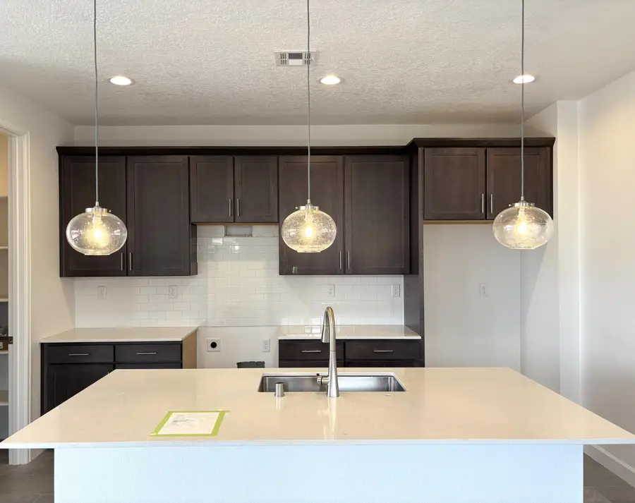 3153 Wolf Tail Loop Ne, Rio Rancho, NM 87144 - #3