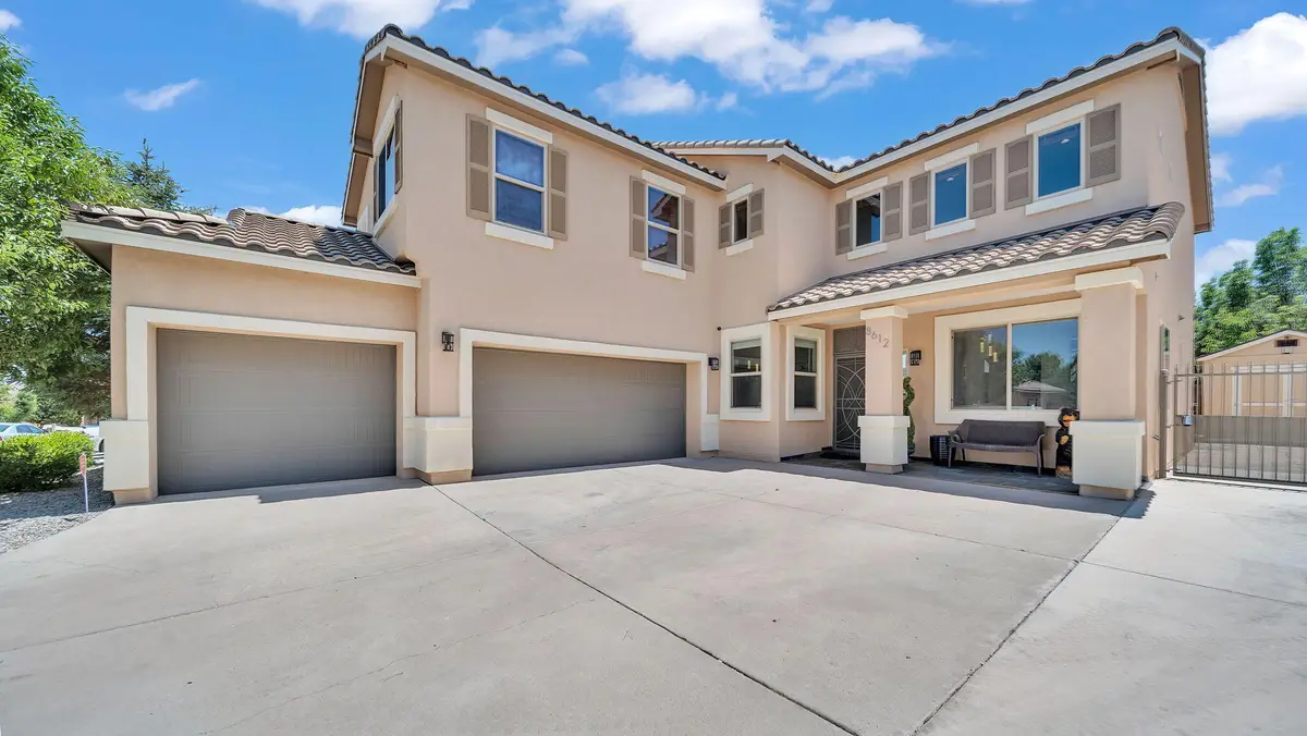 8612 Silk Tassel Road Nw, Albuquerque, NM 87120 - Image #1
