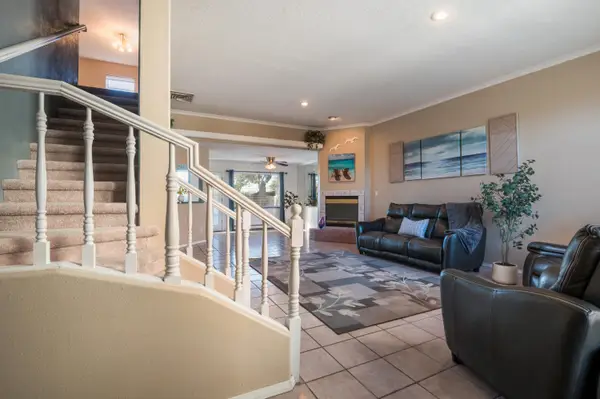 6412 St Josephs Avenue Nw, Albuquerque, NM 87120