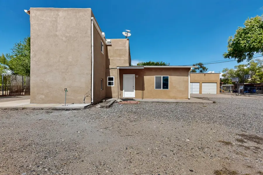 2327 Pajarito Road Sw, Albuquerque, NM 87105 - Image #2