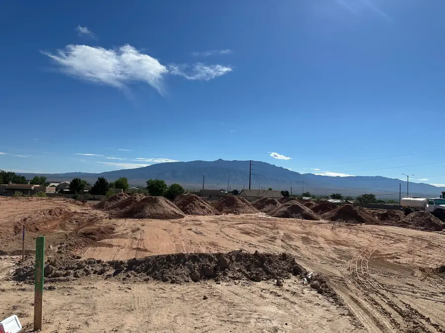 1004 Ontario Place Ne, Rio Rancho, NM 87144 - Image #3