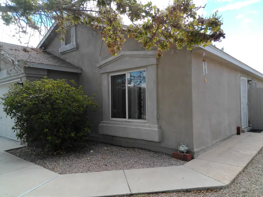 7304 Autumn Sky Road Sw, Albuquerque, NM 87121 - Image #2