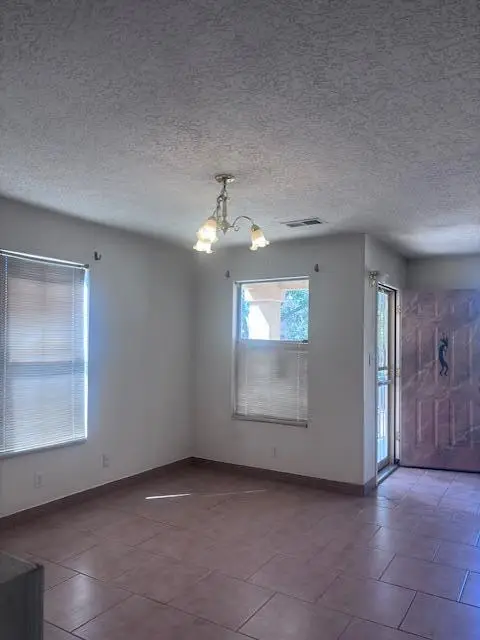 3920 Rancho Centro Nw, Albuquerque, NM 87120 - Image #3
