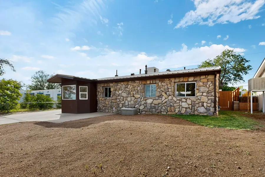1011 Claudine Street Ne, Albuquerque, NM 87112 - Image #3