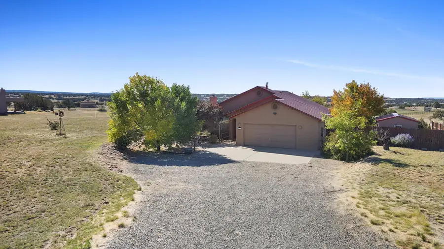 112 La Paz Loop, Santa Fe, NM 87508 - Image #2