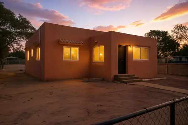 1924 Edith Boulevard Se, Albuquerque, NM 87102