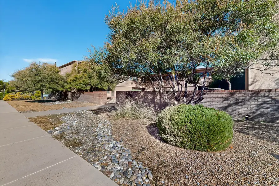 1405 San Carlos Road Sw #10, Albuquerque, NM 87104 - Image #3