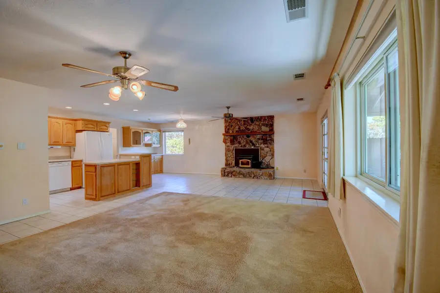 1855 Murray Loop, Bosque Farms, NM 87068 - Image #2