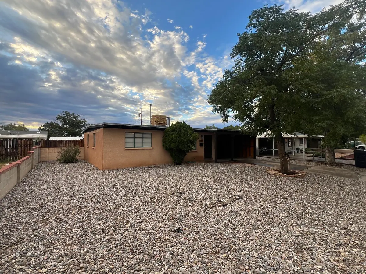 2819 Montclaire Drive Ne, Albuquerque, NM 87110 - Image #1