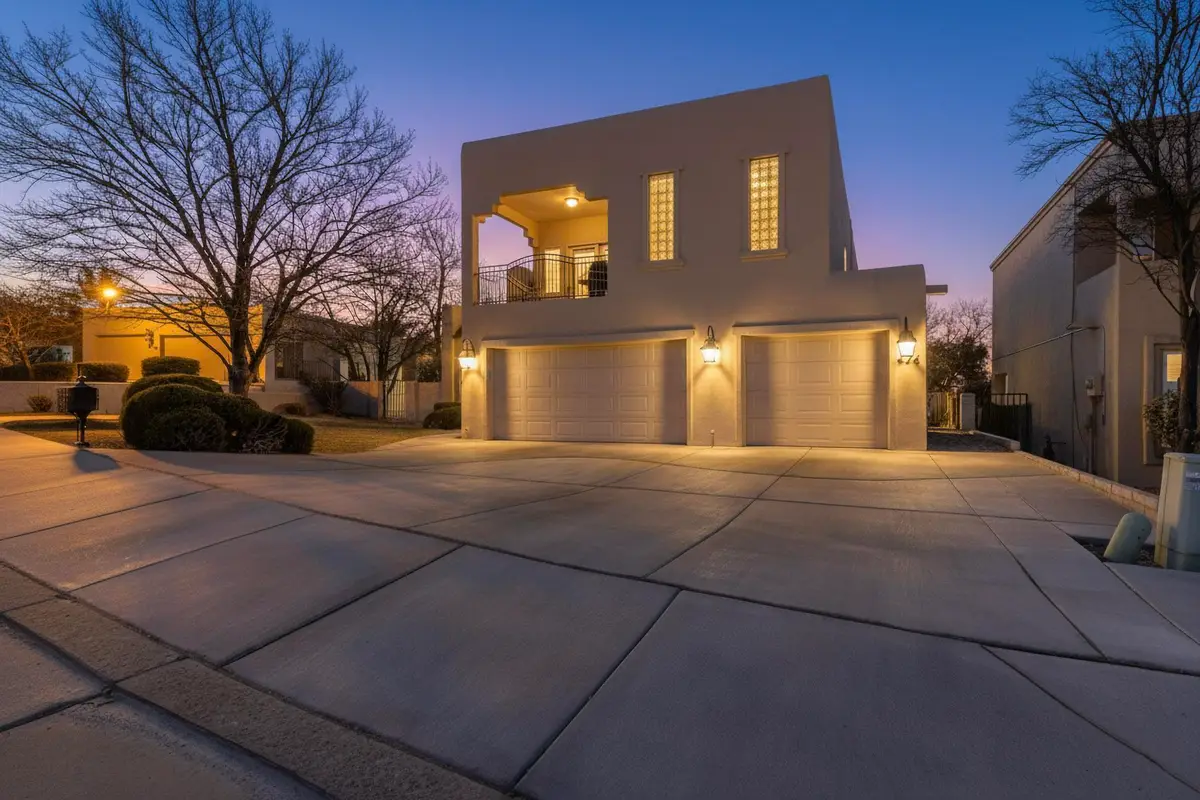 11436 Woodmar Lane Ne, Albuquerque, NM 87111 - Image #1