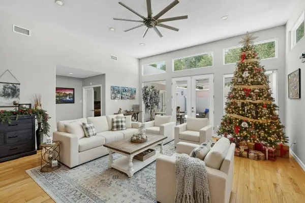 1508 San Carlos Road Sw, Albuquerque, NM 87104