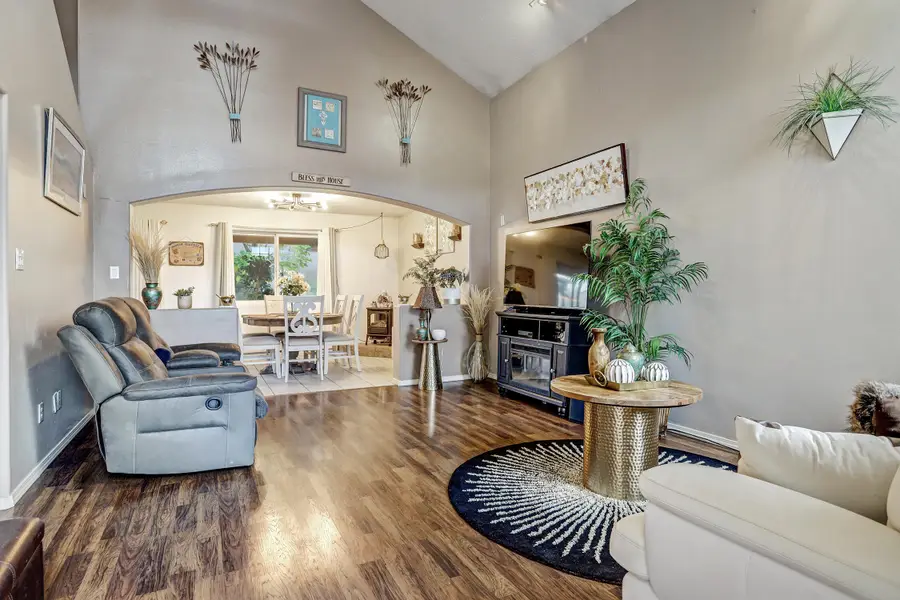 575 94th Street Sw, Albuquerque, NM 87121 - Image #3