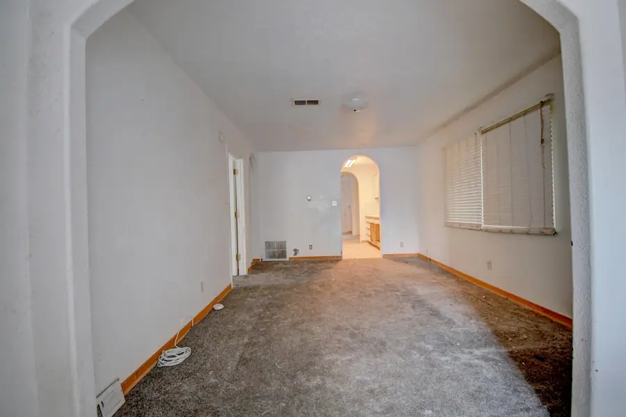 309 Princeton Drive Se, Albuquerque, NM 87106 - Image #3