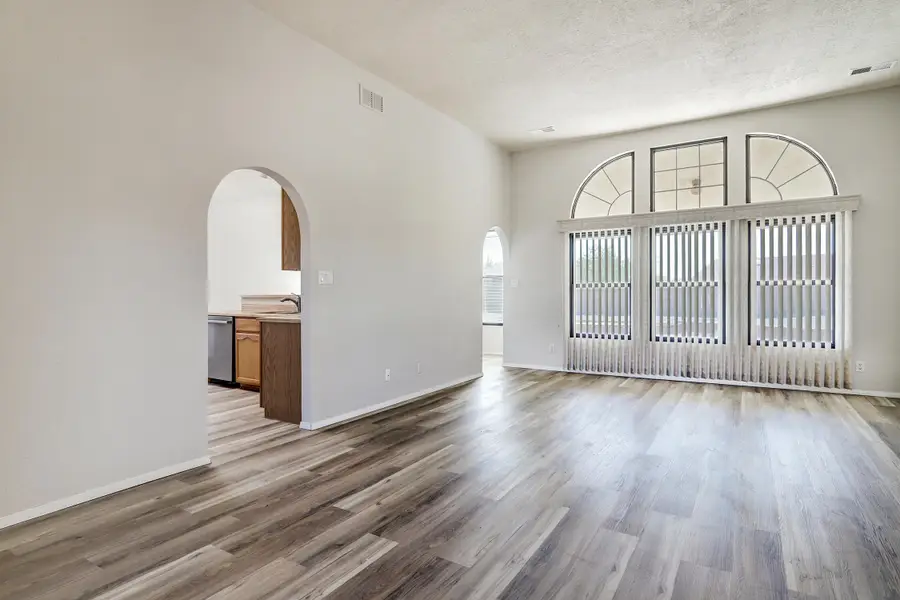 6200 Apache Plume Road Ne, Rio Rancho, NM 87144 - Image #3