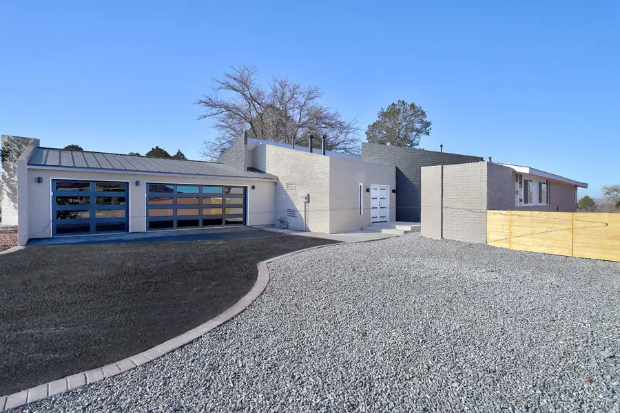 5605 Fairoak Trail Ne, Albuquerque, NM 87109 - Image #2