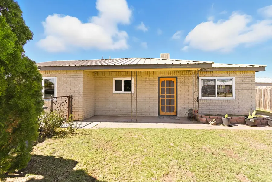 911 Impala Drive, Belen, NM 87002 - Image #2