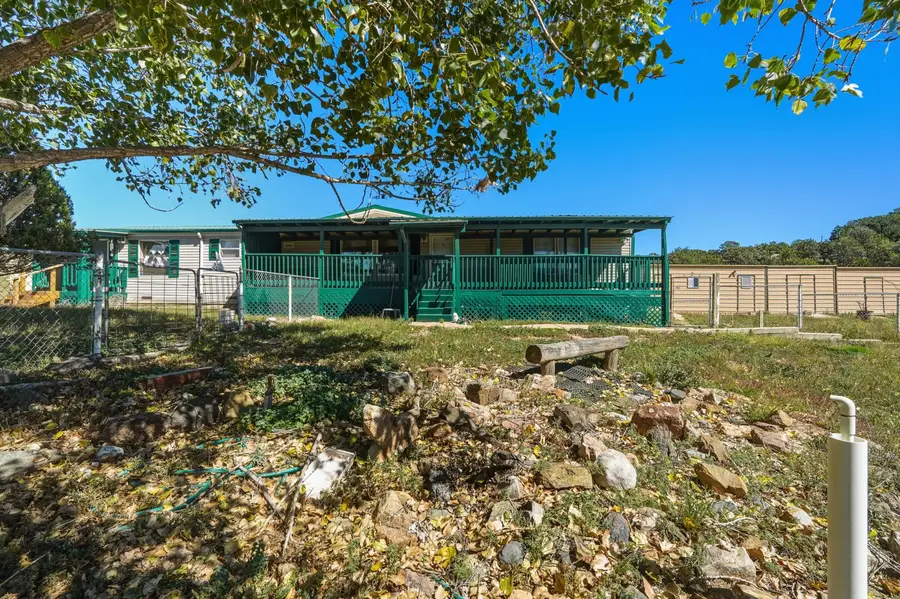 102 Crest View Road, Capitan, NM 88316 - Image #3