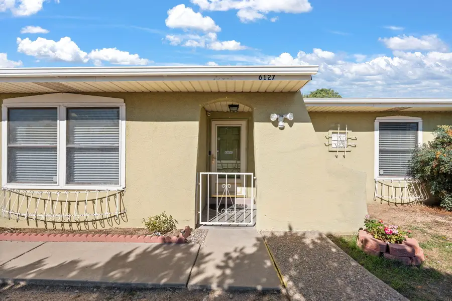 6127 Downey Street Ne, Albuquerque, NM 87109 - Image #2