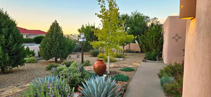 1425 Crestview Drive, Los Lunas, NM 87031 - Image #3