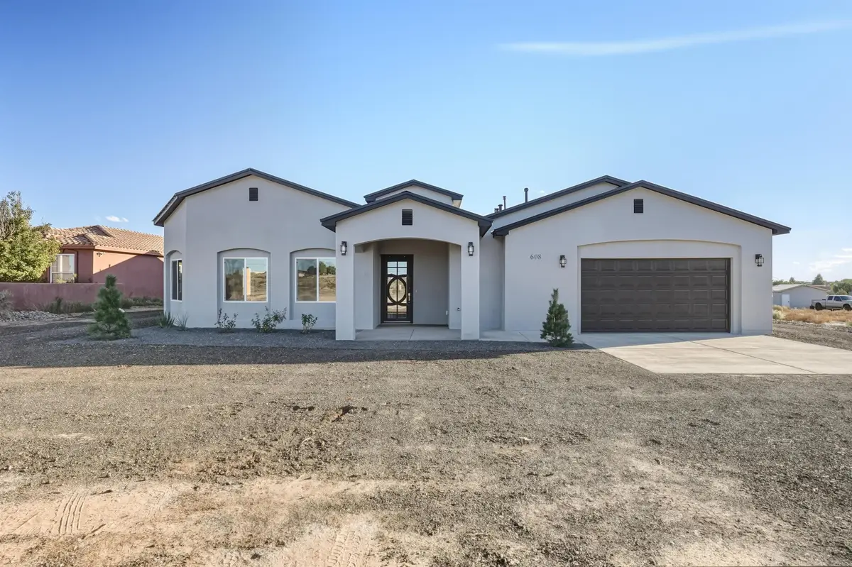 608 Northern Boulevard Ne, Rio Rancho, NM 87124 - Image #1