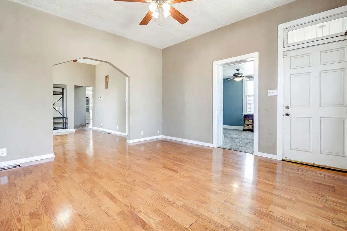 701 3rd Street Sw, Albuquerque, NM 87102 - Image #1