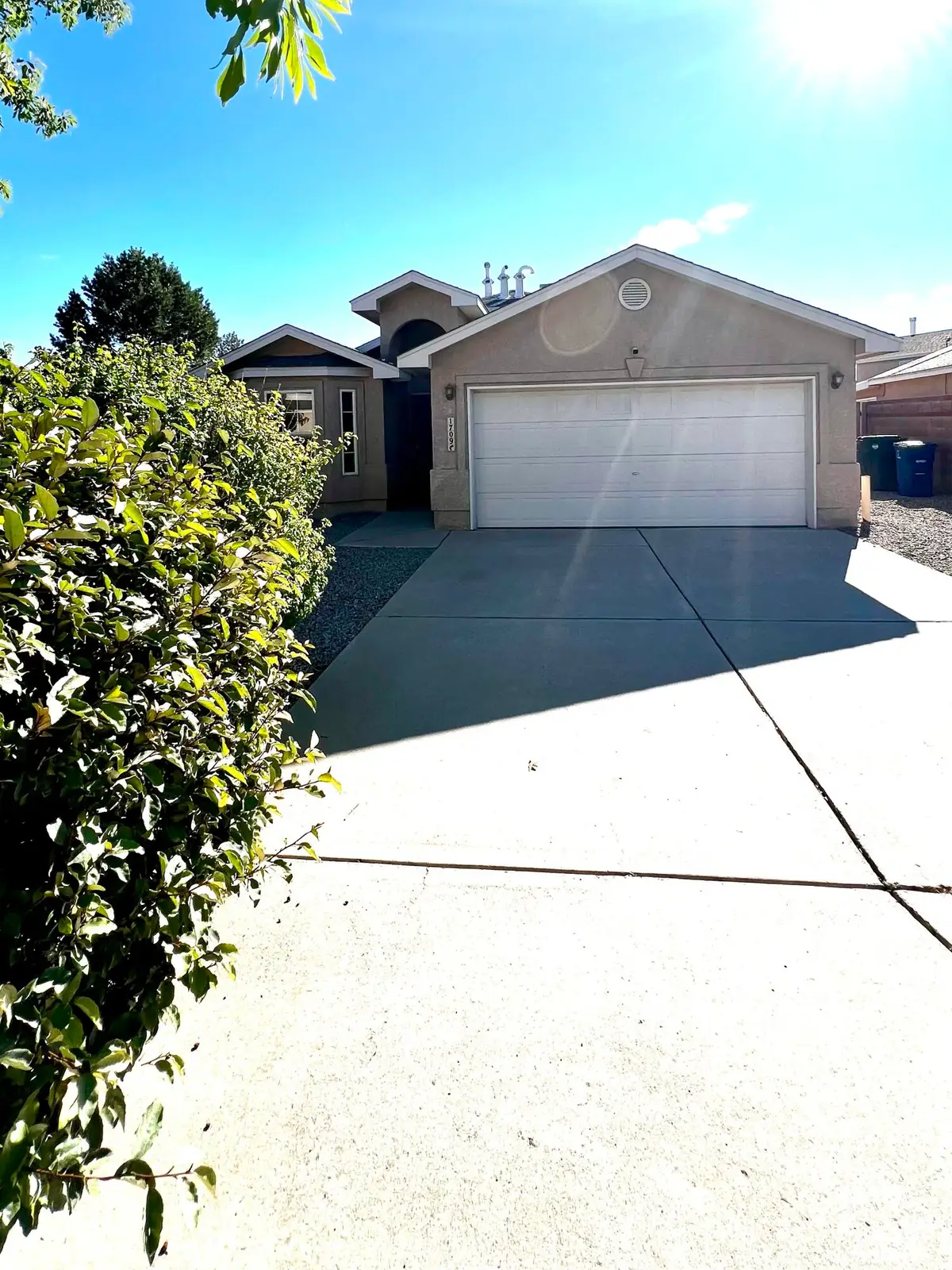1709 Yarbrough Place Nw, Albuquerque, NM 87120 - Image #1