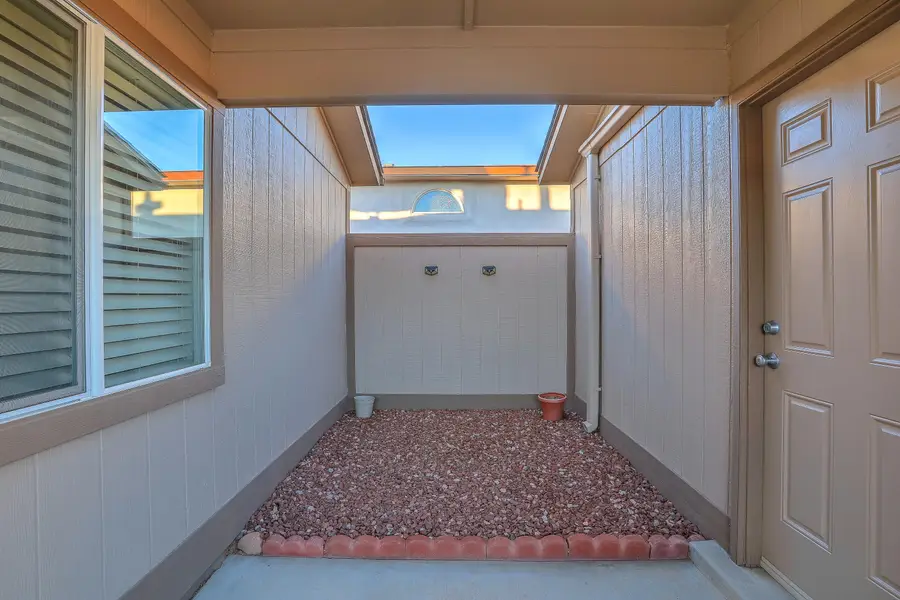 352 Coral Drive Ne, Rio Rancho, NM 87124 - Image #3