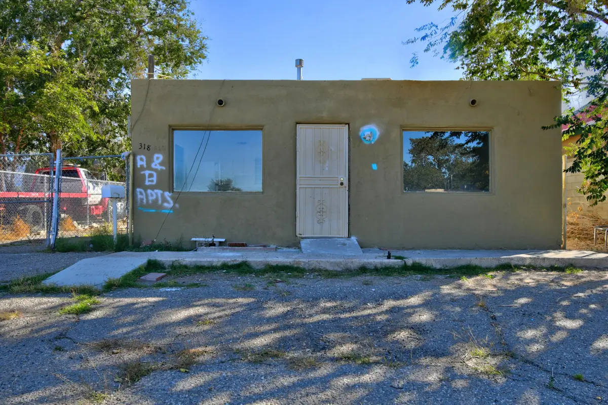 318 Wisconsin Street Ne, Albuquerque, NM 87108 - Image #1