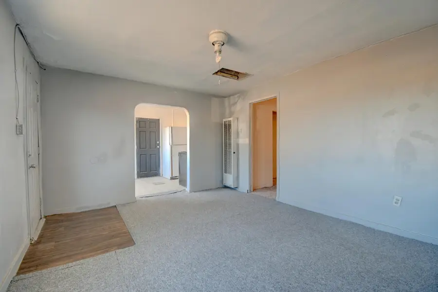 318 Wisconsin Street Ne, Albuquerque, NM 87108 - Image #2