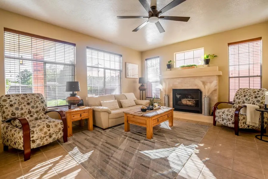 7434 Riverton Drive Nw, Albuquerque, NM 87120 - Image #3