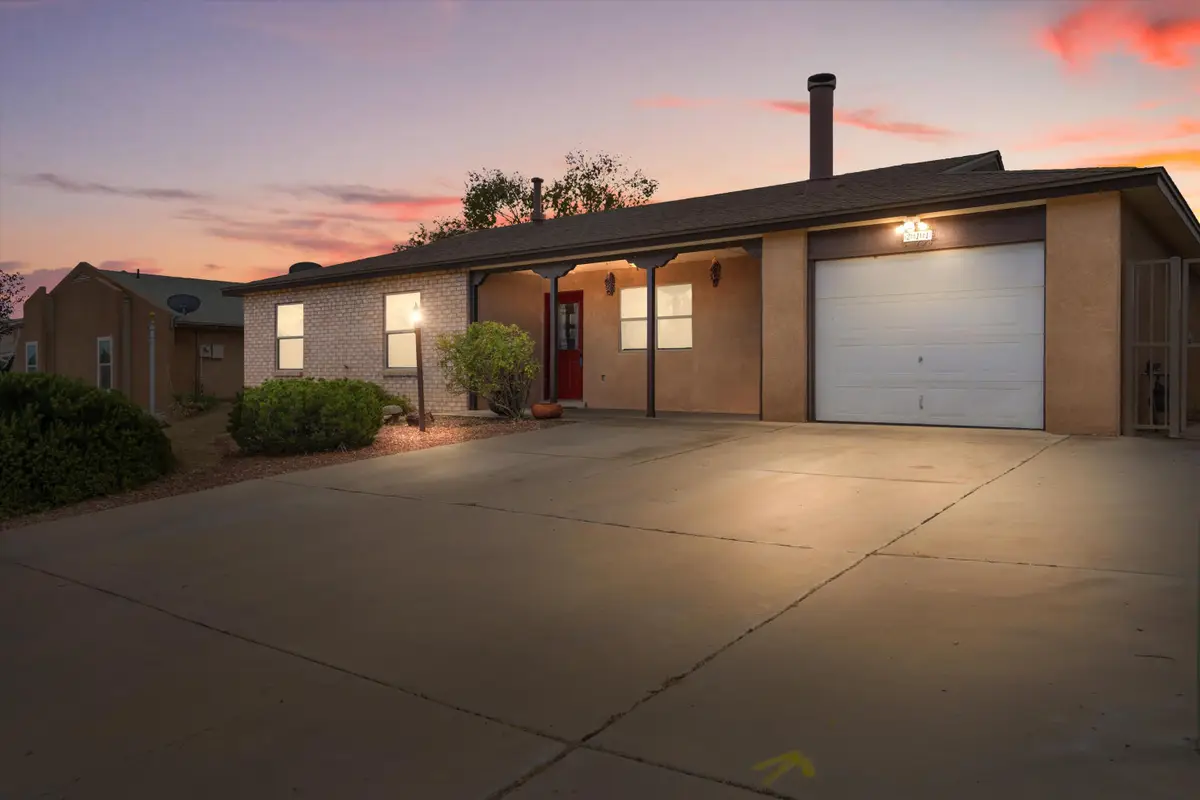 211 Littler Drive Se, Rio Rancho, NM 87124 - Image #1